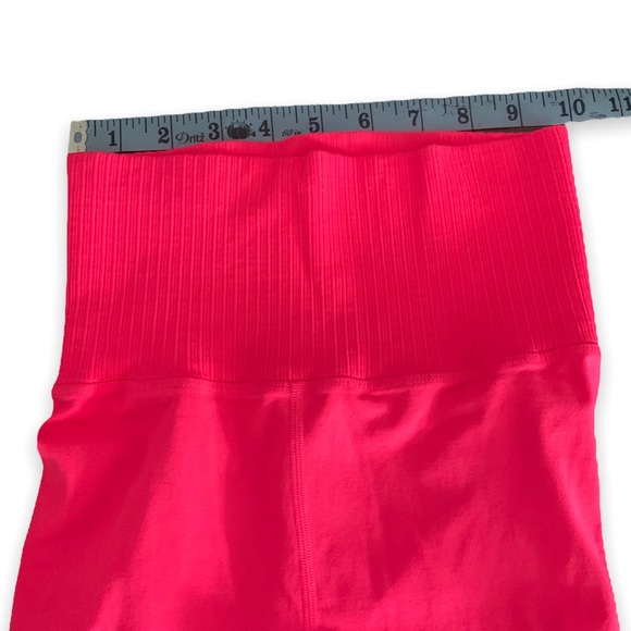 ✨New Free People Movement Good Karma Leggings in Tropical Pink- XS/S - Picture 8 of 11